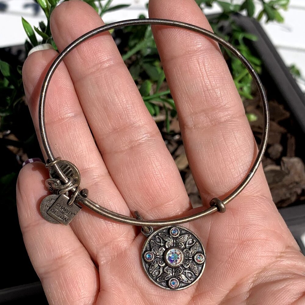 FIRM PRICE 6pc Bangle Assorted Bracelets - Picture 4 of 16